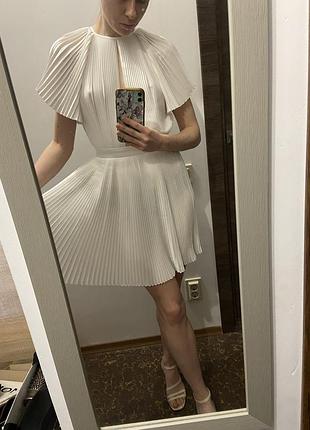 Молочна сукня gepur