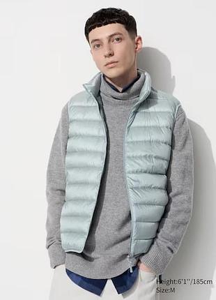 Uniqlo ультралегкий пуховый жилет ultra light down vest 02 light grey