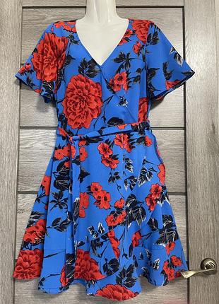 Сукня з імітацією на запах