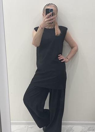 Маленька чорна сукня від zara4 фото