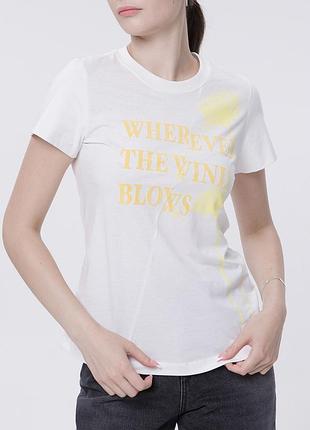 Футболка жіноча біла
