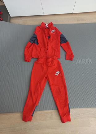 Спортивный костюм( оригинал) 110-116 см