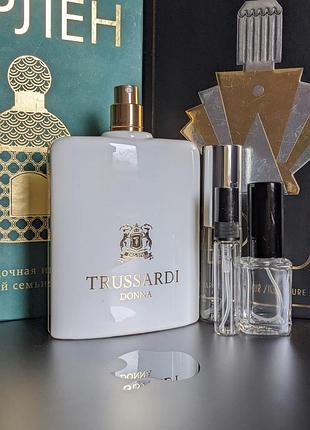Розпив парфуми оригінал trussardi donna 2011 edp, затест
