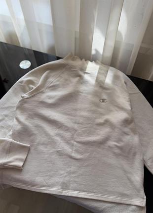 Жіночий светр