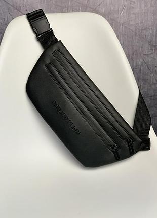 Бананка черная мужская эко кожа / бананка сумка на плечо поясная нагрудная мужская кожаная