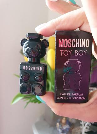 Moschino toy boy парфумована вода москіно той бой мініатюра оригінал