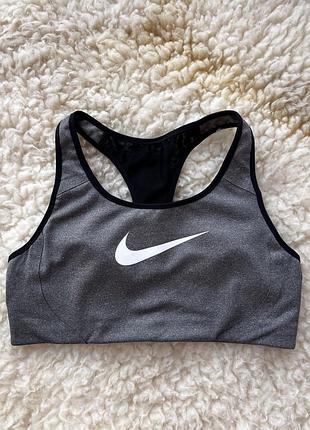 Спортивний топ nike, розмір s