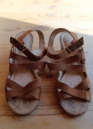 Босоножки кожаные. clarks 38