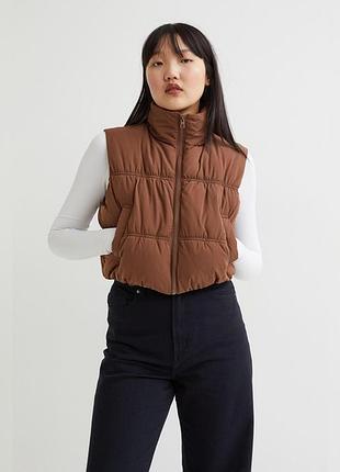Шоколадна вкорочена жилетка h&m