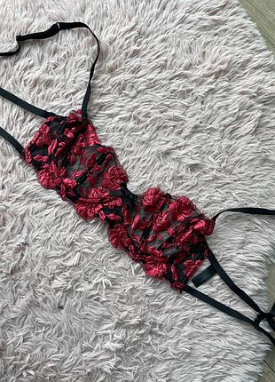 Бюстгальтер