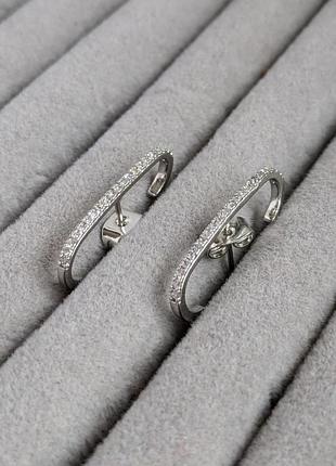 Серьги с камушками бижутерия под серебро пусеты