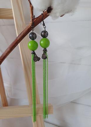 Эксклюзивные серьги (бижутерия).