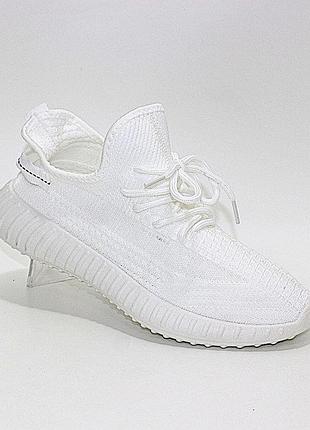 Кросівки білого кольору на 25см устілка