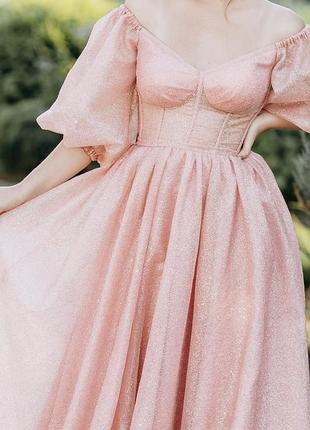 Сукня на випускний корсетна