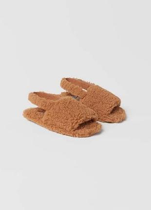 Босоніжки zara