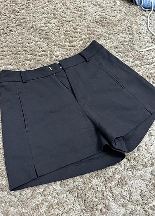 Продам брючні шорти