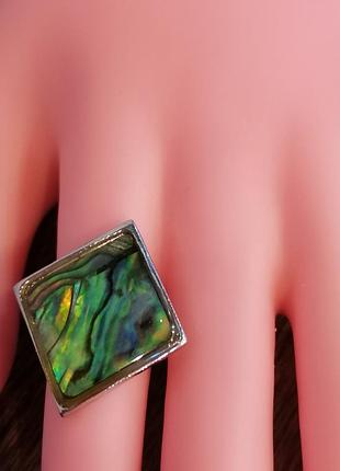 Кільце перстень з халіотісом