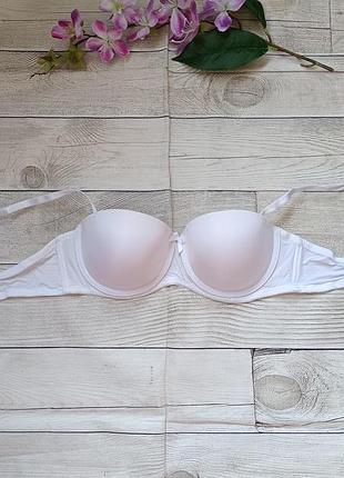 Гладкий базовый бюстгальтер балконет на косточках с небольшим пуш-ап