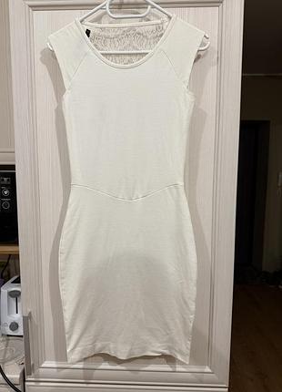 Класна сукня