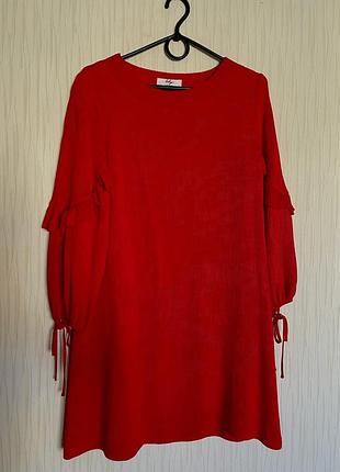 Червона сукня lily