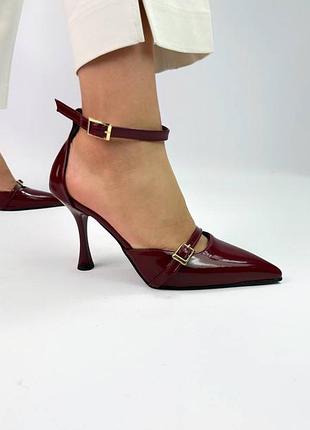 Женские туфли с закрытой пяткой и носиком, лакированные, 36-40р.