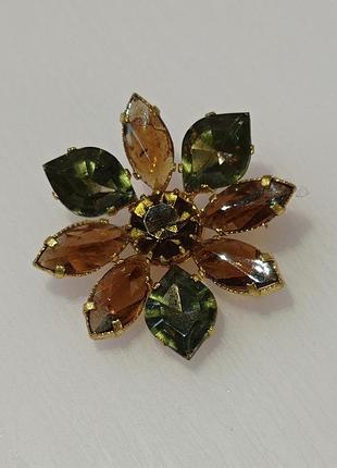 Брошка вінтажна в золотому тоні