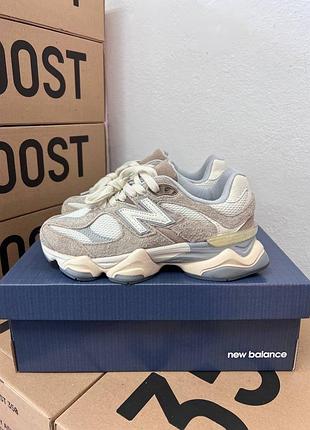 Жіночі кросівки new balance 9060