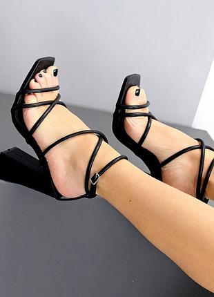 Босоножки женские9 фото