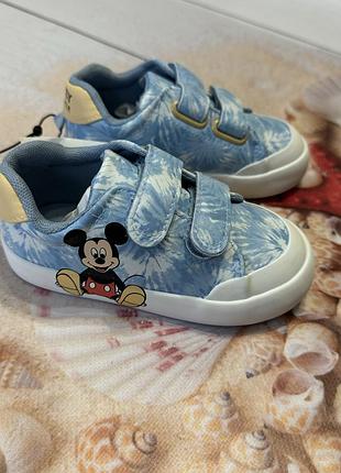 Кросівки disney h&m 24 розмір 15 см кеди