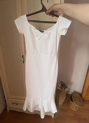 Сукня святкова біла нова , рибка шикарна трендова