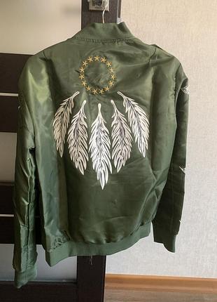 Бомбер ветровка косуха куртка