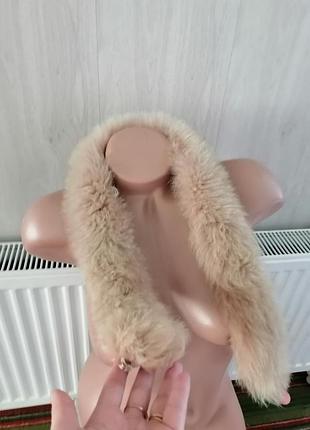 Натуральный мех на капюшон и воротник