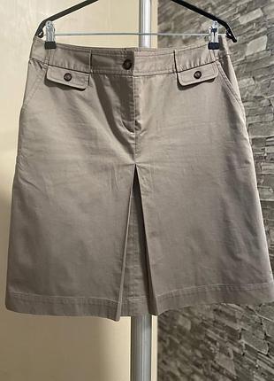 Стильна спідниця від французського дизайнера