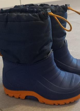 Резинові чоботи