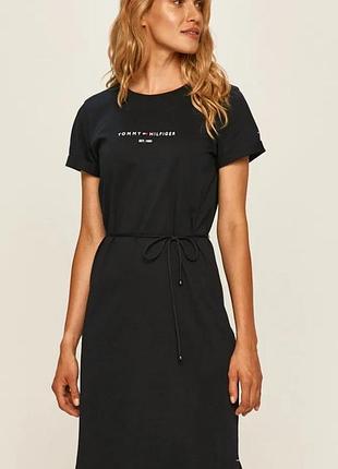 Жіноче плаття