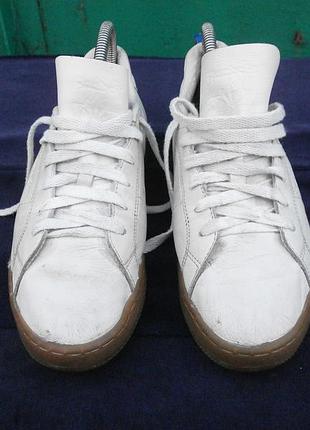 Продажа женские спортивные кроссовки