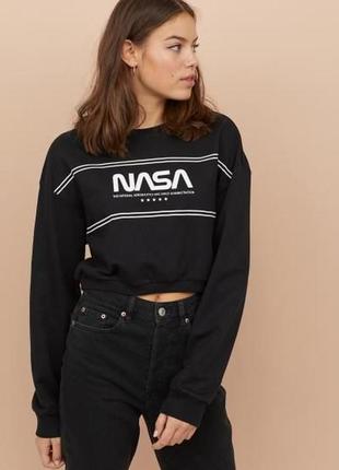 Чёрный кроп топ лонгслив nasa h&m