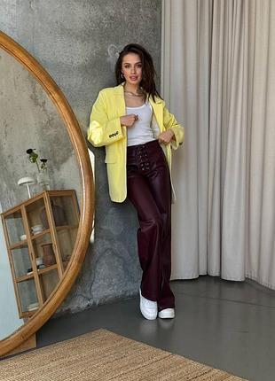 Кожаные штаны брюки на шнуровке