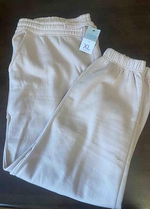 Брюки беж спортивные женские