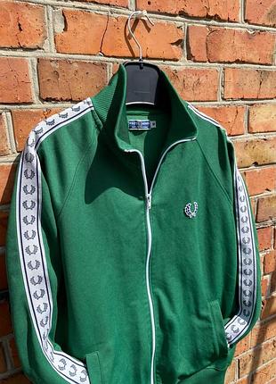 Чоловіча олімпійка олімпа худі футболка шорти на лампасах фред fred perry на лампасах