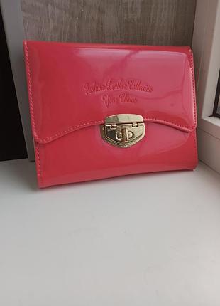 Женская сумка-клатч