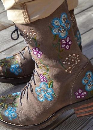 Военные ботинки brako из нубука с цветами 38 р