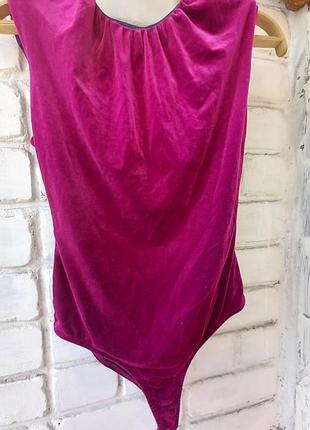 Роскошный бархатный боди в королевском цвете молодого вина