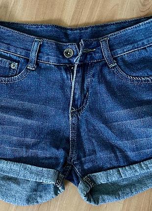 Джинсові шорти