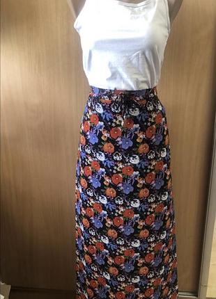Яркая макси юбка батал