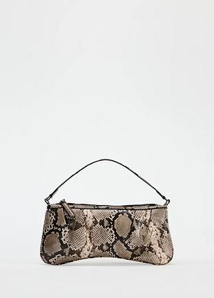 Сумка багет в зміїний принт zara