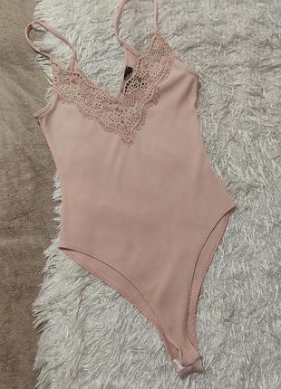 Нежное боди в рубчик от new look