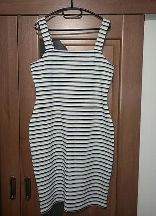 Женское платье 52-54 р