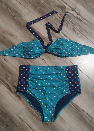 Купальник з високою посадкою