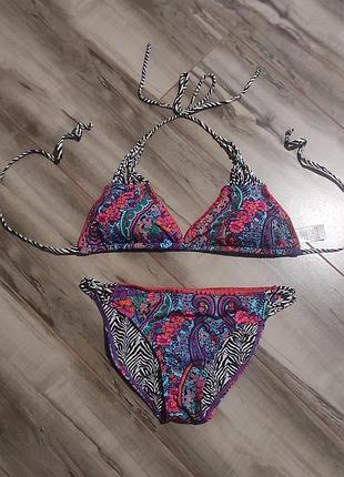 Купальник з квітковим принтом